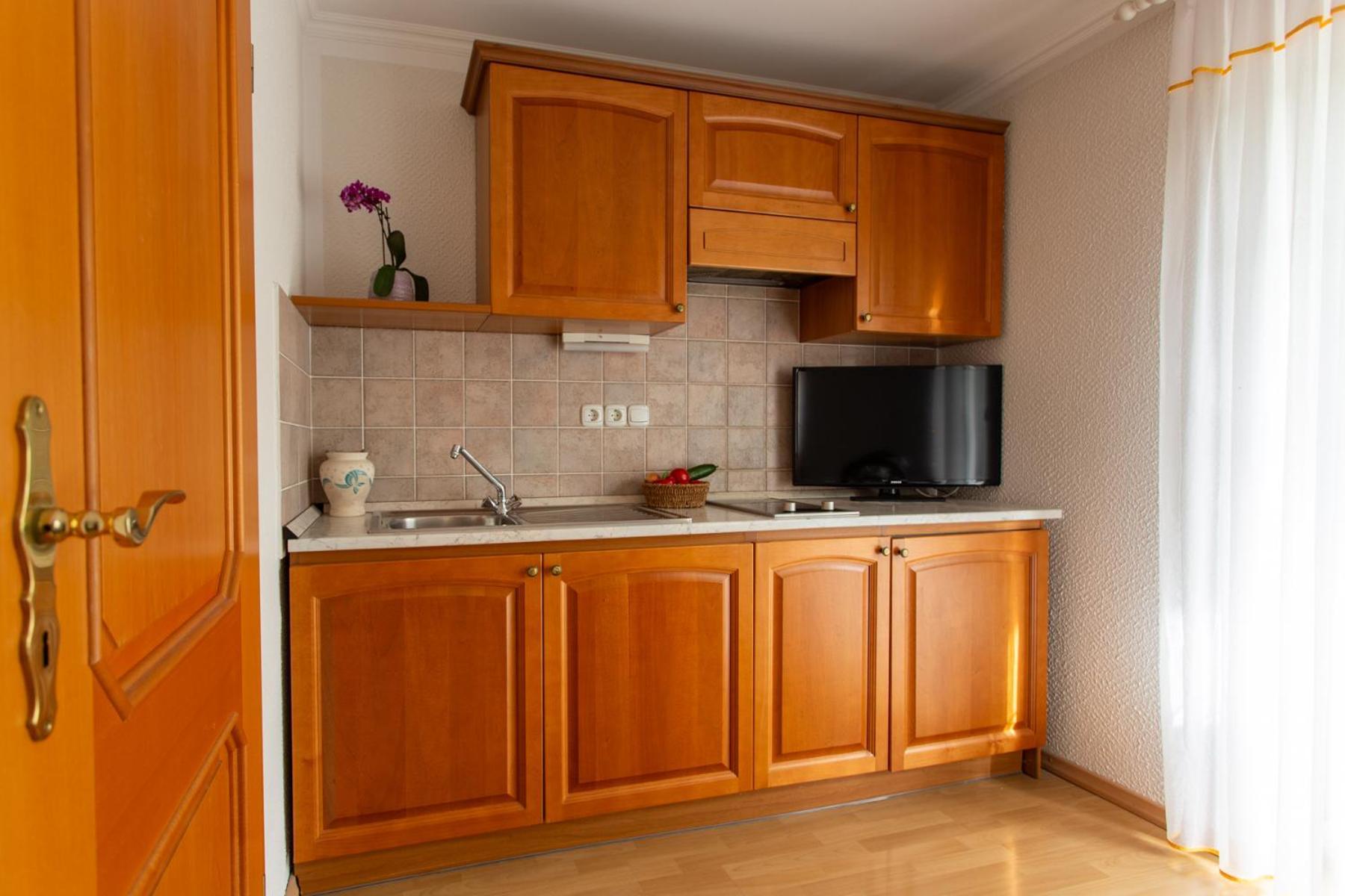 Gostisce Pri Dveh Petelinih Hotel Bled Luaran gambar